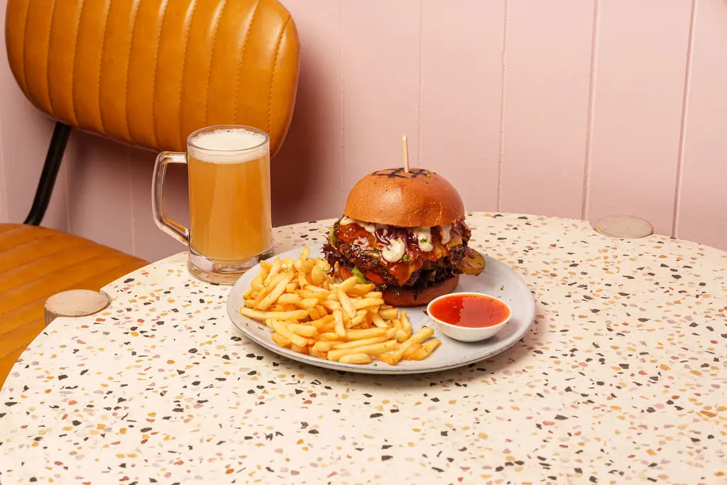 KCDC_WOAPBURGERSHOOT_HIRES-68.jpg